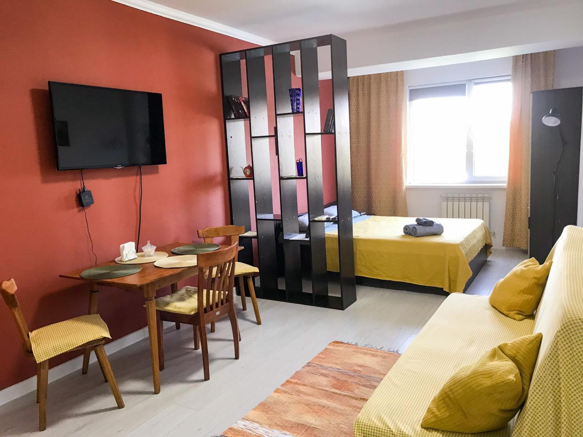 Adt Apartments Alma-Ata Rum bild