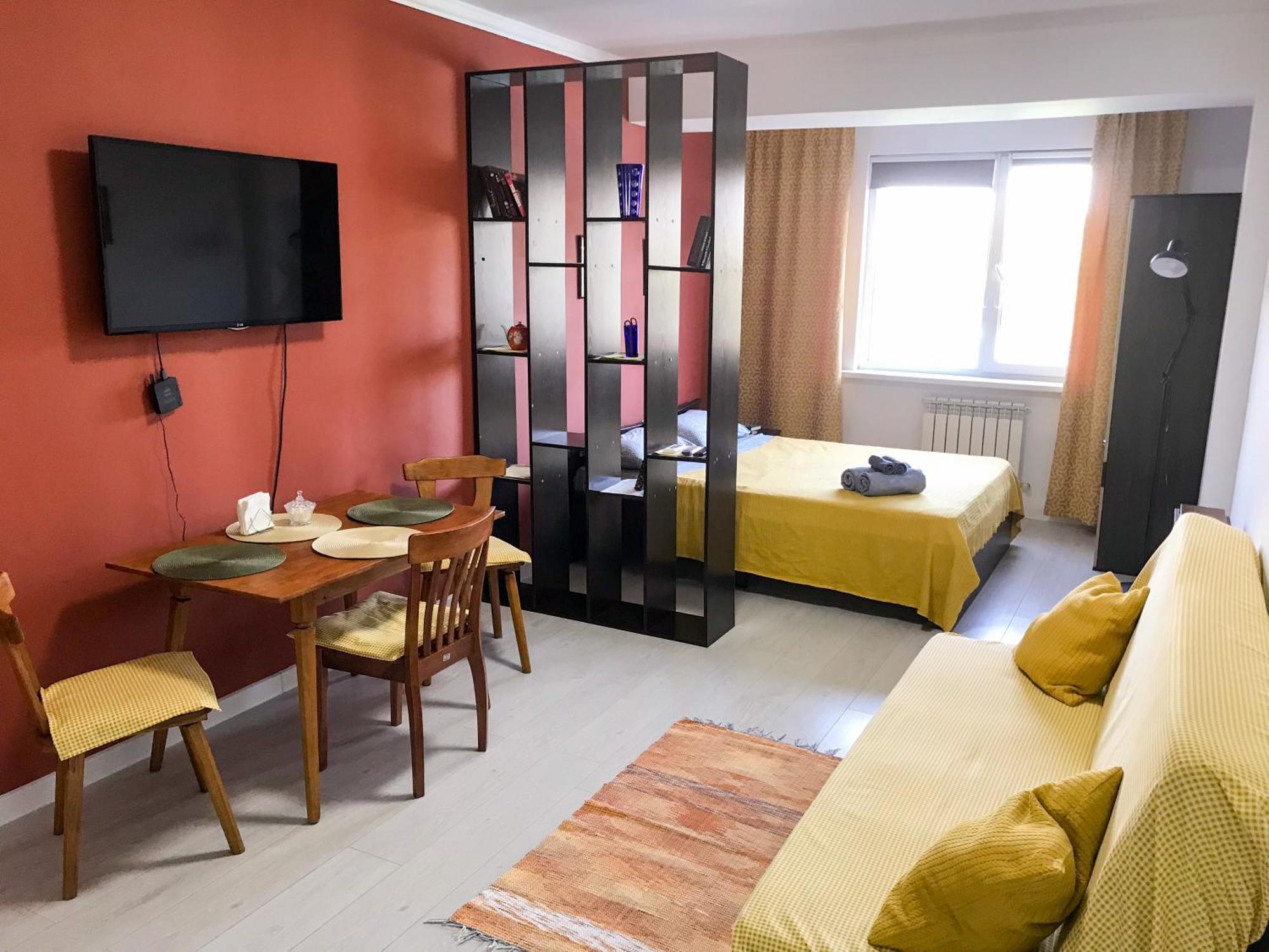 Adt Apartments Alma-Ata Rum bild